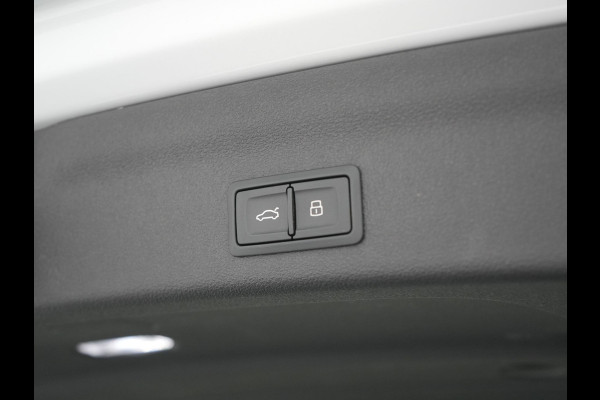 Audi A6 Avant 50 TFSI e quattro S edition Plug in Hybrid PHEV | Panodak | Carplay | Adaptive Cruise | Lederen Stoelen & Memory | Virtual Cockpit  | 20"L.M | Matrix LED |