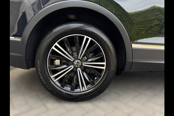 Volkswagen Tiguan 1.5 TSI Life Business United VIRT COCKPIT / IQ LIGHT / ZWARTE HEMEL / ACC / STOELVERW. / ECC / FULL OPTION