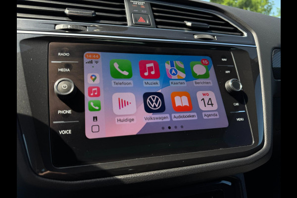 Volkswagen Tiguan 1.5 TSI Life Business United VIRT COCKPIT / IQ LIGHT / ZWARTE HEMEL / ACC / STOELVERW. / ECC / FULL OPTION