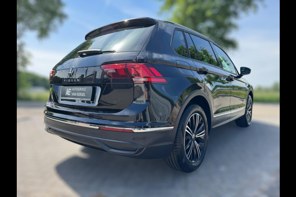 Volkswagen Tiguan 1.5 TSI Life Business United VIRT COCKPIT / IQ LIGHT / ZWARTE HEMEL / ACC / STOELVERW. / ECC / FULL OPTION