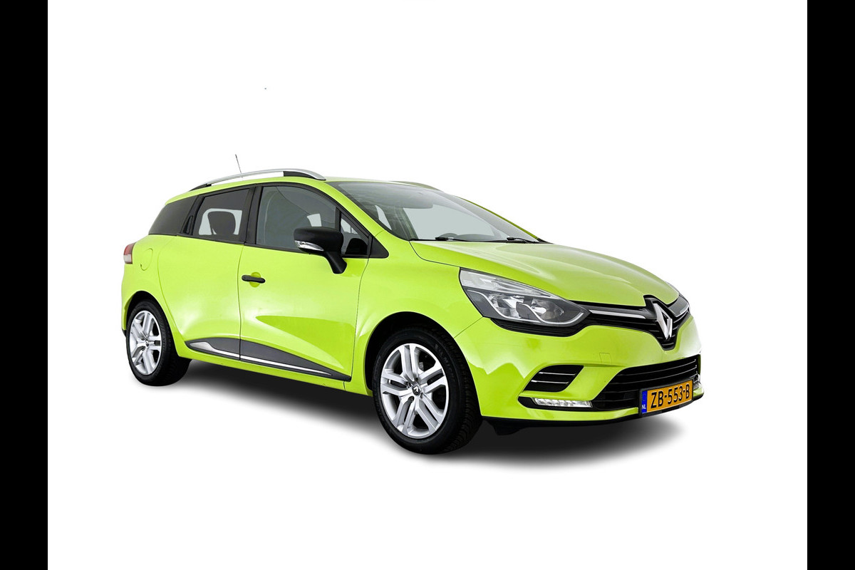 Renault Clio Estate 0.9 TCe Zen *NAVI-FULLMAP | AIRCO | CRUISE | PDC | BASS-REFLEX-SOUND | COMFORT-SEATS | TOWBAR* Renault Clio Estate 0.9 TCe Zen *NAVI-FULLMAP | AIRCO | CRUISE | PDC | BASS-REFLEX-SOUND | COMFORT-SEATS | TOWBAR*