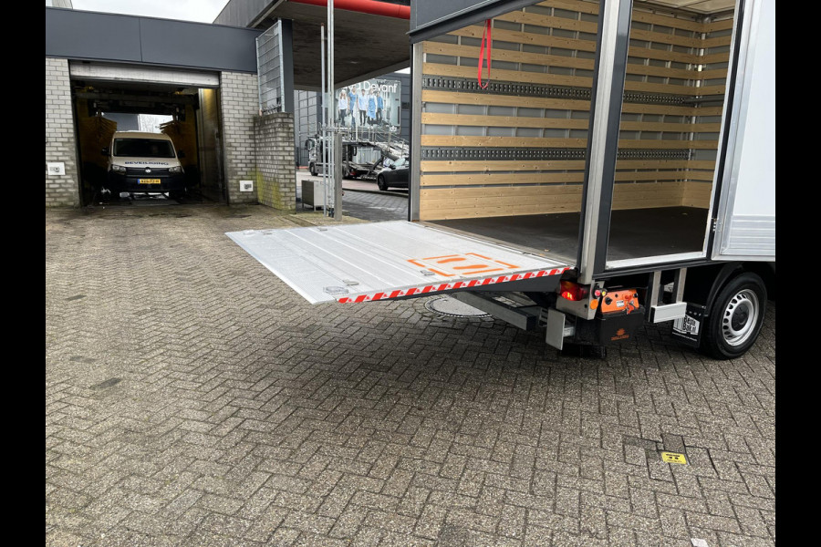 Volkswagen Crafter 35 2.0 TDI L3 Highline Bakwagen 177PK Laadklep! NIEUW UIT VOORRAAD!!