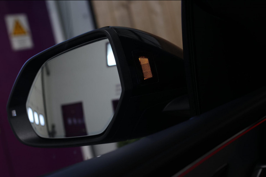 Audi Q8 60 TFSI e Quattro Competition *Pano*RS-Stoelen*B&O*Massage*360 Camera*