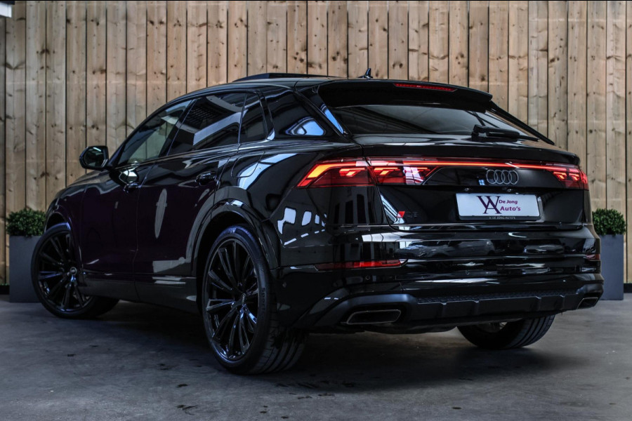 Audi Q8 60 TFSI e Quattro Competition *Pano*RS-Stoelen*B&O*Massage*360 Camera*