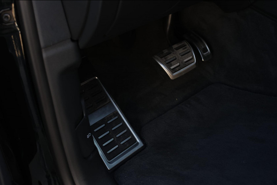 Audi Q8 60 TFSI e Quattro Competition *Pano*RS-Stoelen*B&O*Massage*360 Camera*
