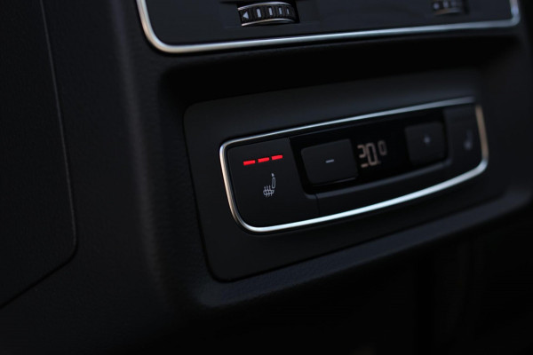 Audi Q8 60 TFSI e Quattro Competition *Pano*RS-Stoelen*B&O*Massage*360 Camera*