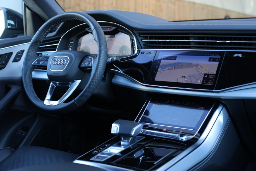 Audi Q8 60 TFSI e Quattro Competition *Pano*RS-Stoelen*B&O*Massage*360 Camera*