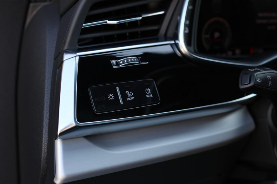 Audi Q8 60 TFSI e Quattro Competition *Pano*RS-Stoelen*B&O*Massage*360 Camera*