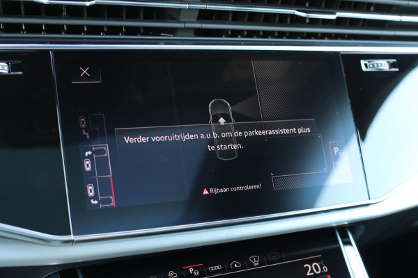 Audi Q8 60 TFSI e Quattro Competition *Pano*RS-Stoelen*B&O*Massage*360 Camera*