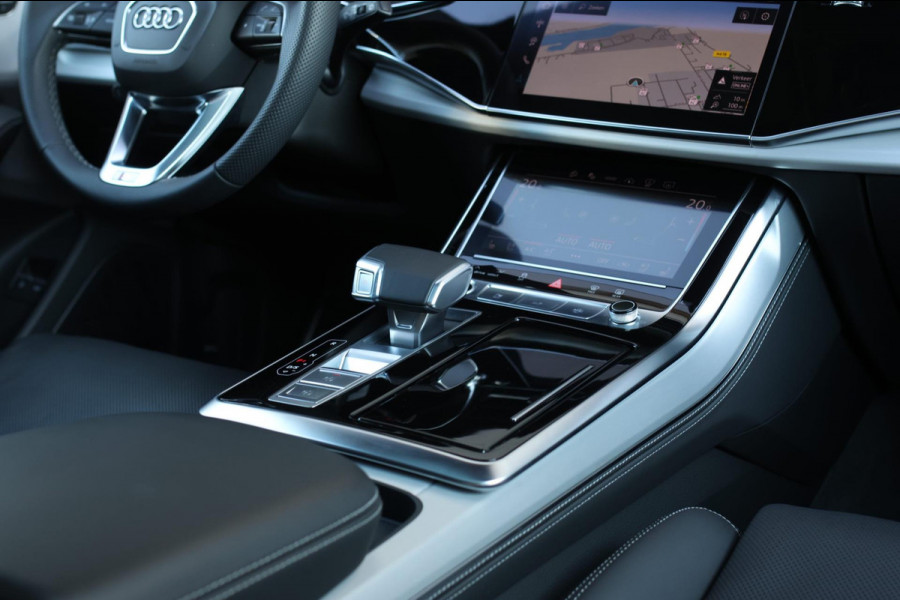 Audi Q8 60 TFSI e Quattro Competition *Pano*RS-Stoelen*B&O*Massage*360 Camera*