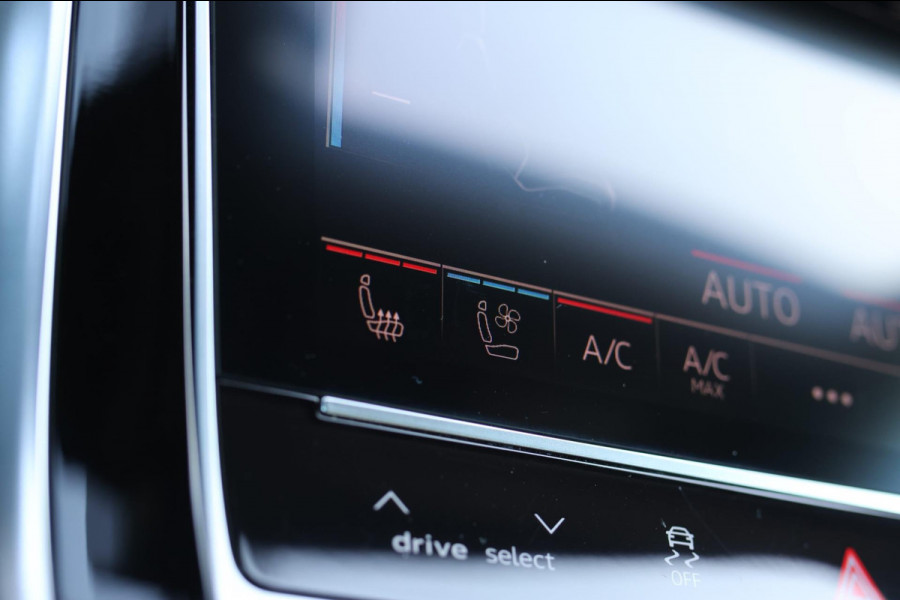 Audi Q8 60 TFSI e Quattro Competition *Pano*RS-Stoelen*B&O*Massage*360 Camera*