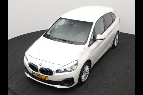 BMW 2 Serie Active Tourer 225xe iPerformance Plug In Hybrid 225pk PHEV | Navi | Stoelverwarming | 17"L.M | El. Achterklep | Cruise Control | PDC V + A |