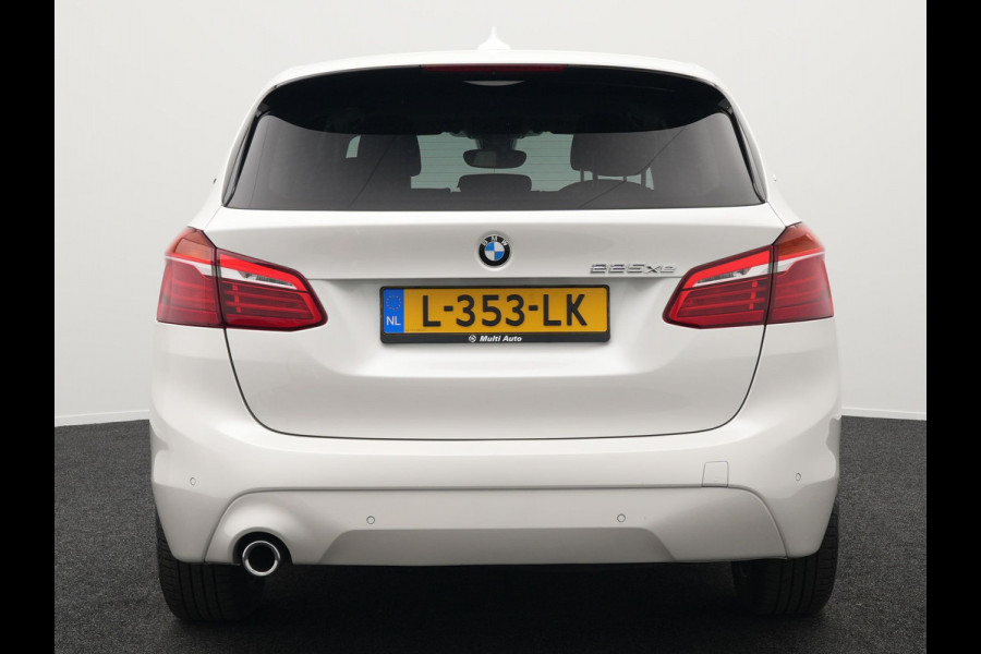 BMW 2 Serie Active Tourer 225xe iPerformance Plug In Hybrid 225pk PHEV | Navi | Stoelverwarming | 17"L.M | El. Achterklep | Cruise Control | PDC V + A |