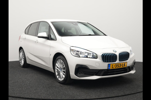 BMW 2 Serie Active Tourer 225xe iPerformance Plug In Hybrid 225pk PHEV | Navi | Stoelverwarming | 17"L.M | El. Achterklep | Cruise Control | PDC V + A |