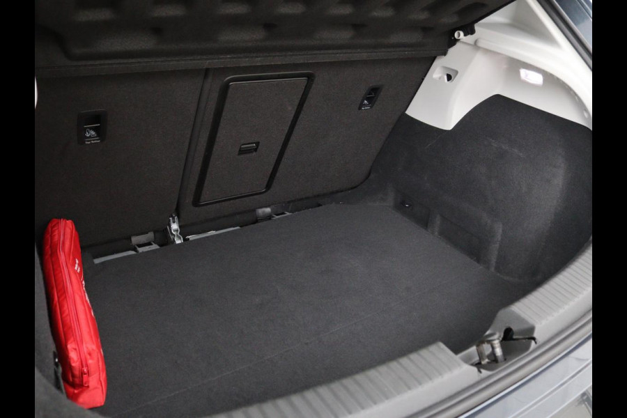 Seat Leon 2.0 TSI FR Business Intense | Panoramadak | Appel CarPlay | Leder |Navigatie | Stoelverwarming | Cruise Control | LMV 18