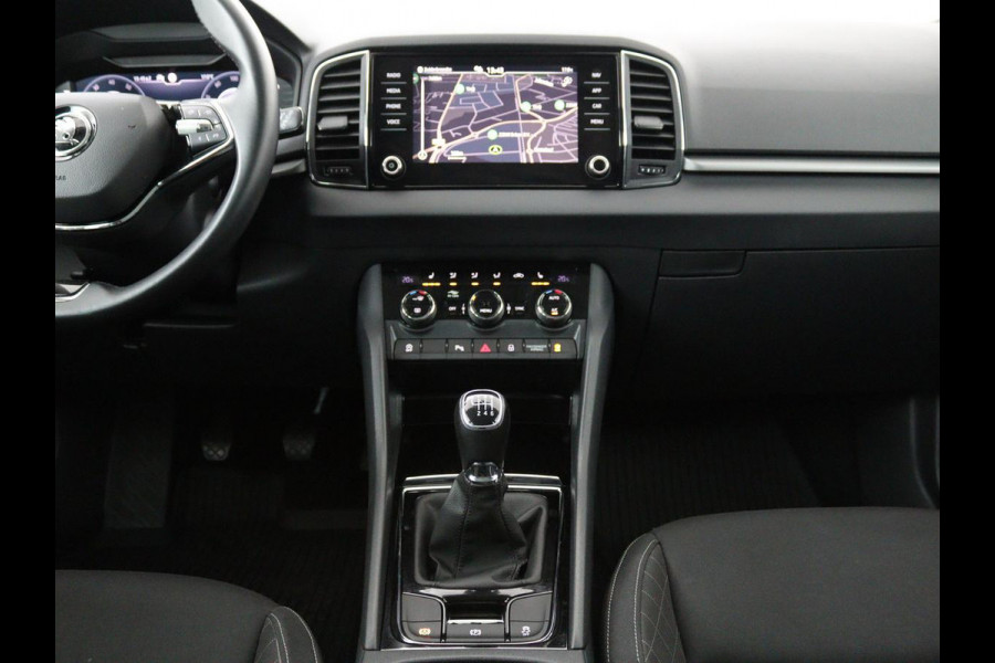 Škoda Karoq 1.0 TSI Business Edition | Trekhaak | Apple Carplay | Navigatie | Cruise Control Adaptief | Stoelverwarming | LED | LMV