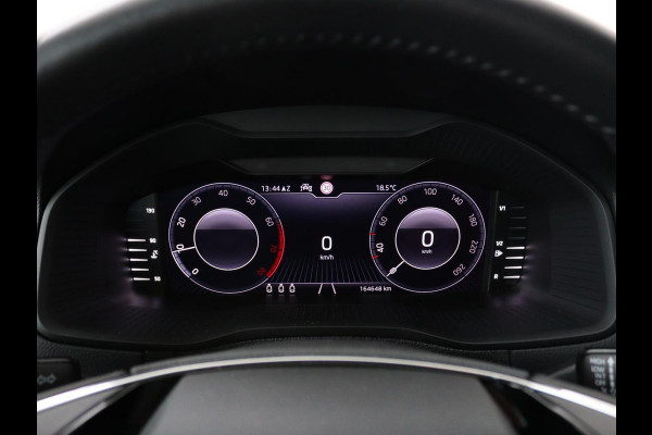 Škoda Karoq 1.0 TSI Business Edition | Trekhaak | Apple Carplay | Navigatie | Cruise Control Adaptief | Stoelverwarming | LED | LMV