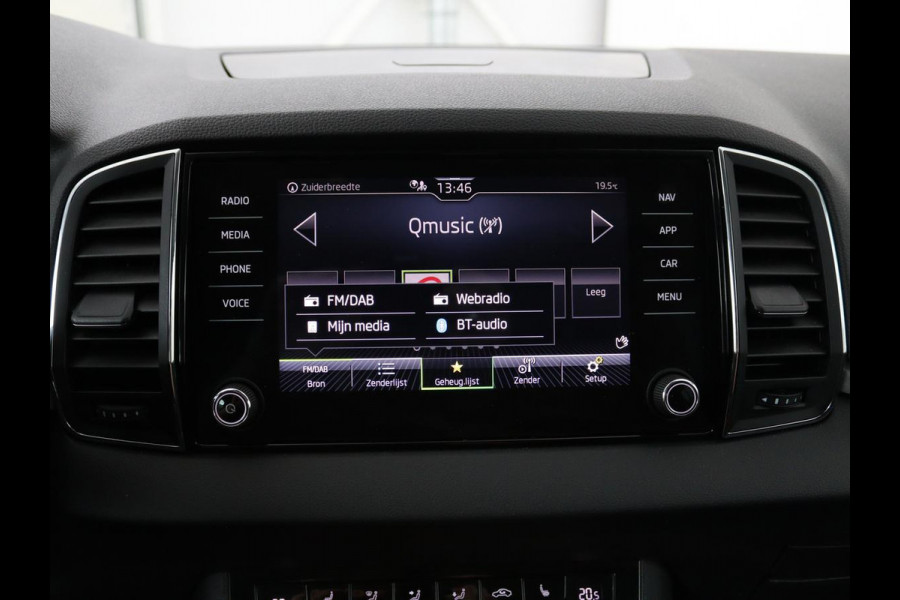 Škoda Karoq 1.0 TSI Business Edition | Trekhaak | Apple Carplay | Navigatie | Cruise Control Adaptief | Stoelverwarming | LED | LMV