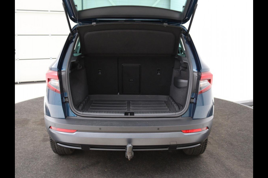 Škoda Karoq 1.0 TSI Business Edition | Trekhaak | Apple Carplay | Navigatie | Cruise Control Adaptief | Stoelverwarming | LED | LMV