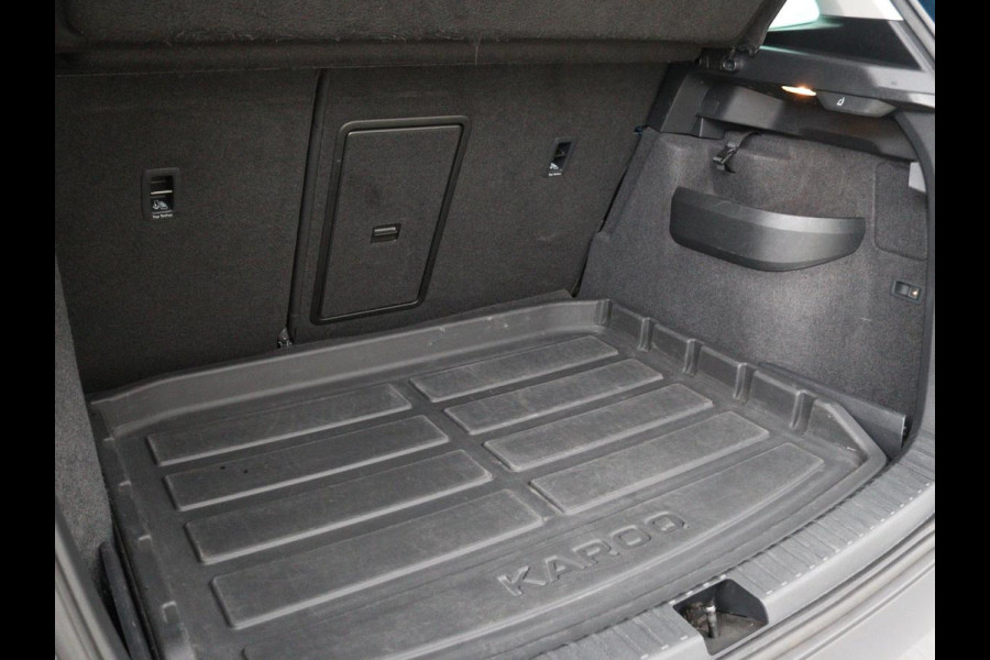 Škoda Karoq 1.0 TSI Business Edition | Trekhaak | Apple Carplay | Navigatie | Cruise Control Adaptief | Stoelverwarming | LED | LMV