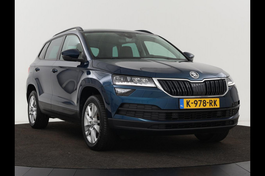 Škoda Karoq 1.0 TSI Business Edition | Trekhaak | Apple Carplay | Navigatie | Cruise Control Adaptief | Stoelverwarming | LED | LMV