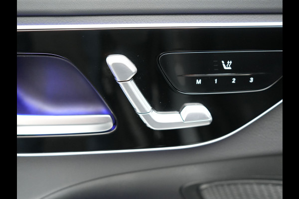 Mercedes-Benz C-Klasse Estate 300 e AMG Line Plug in Hybrid Selenite Magno PHEV | Panodak | Trekhaak af Fabriek | Adaptive Cruise | Elektrische Stoelen met  Memory | Carplay | Sfeerverlichting | MBUX | Navigatie | 360 Camera | DAB | Virtual |