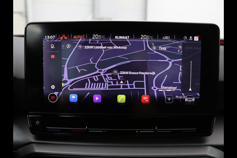 Seat Leon 1.5 eTSI FR | Sfeerverlichting | Appel CarPlay | Navigatie | Camera | Cruise Control | LED | LMV 18