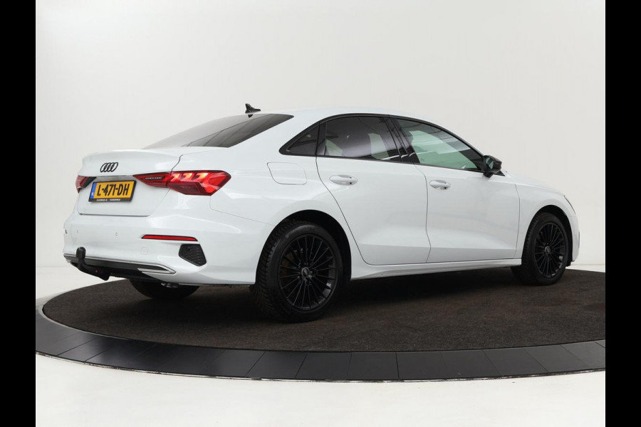 Audi A3 Limousine 30 TFSI Business edition Automaat | Trekhaak | Navigatie | Appel CarPlay | Cruise Control | DAB | LMV