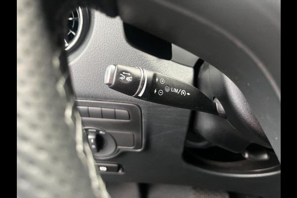Mercedes-Benz EVITO TOURER PRO L3 90 kWh - 9-pers. - Camera - Leer - 2x schuifdeur - 2x achterdeur - Incl. Garantie