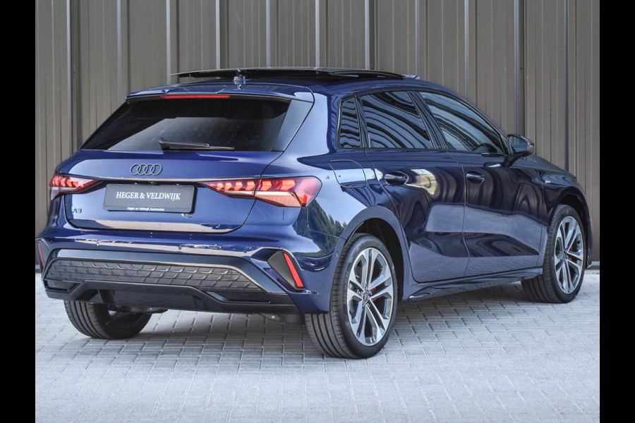 Audi A3 Sportback 45 TFSI e S EDITION COMPETITION | PANORAMADAK | S-SEATS | ADAPTIVE CRUISE | SONOS SOUND | CAMERA | BLACK-OPTIC | AMBIA