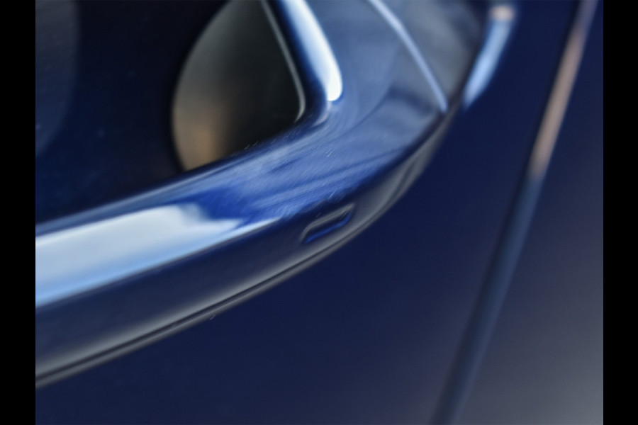 Audi A3 Sportback 45 TFSI e S EDITION COMPETITION | PANORAMADAK | S-SEATS | ADAPTIVE CRUISE | SONOS SOUND | CAMERA | BLACK-OPTIC | AMBIA
