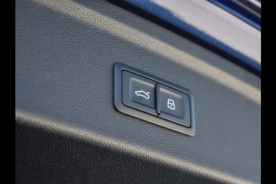 Audi A3 Sportback 45 TFSI e S EDITION COMPETITION | PANORAMADAK | S-SEATS | ADAPTIVE CRUISE | SONOS SOUND | CAMERA | BLACK-OPTIC | AMBIA