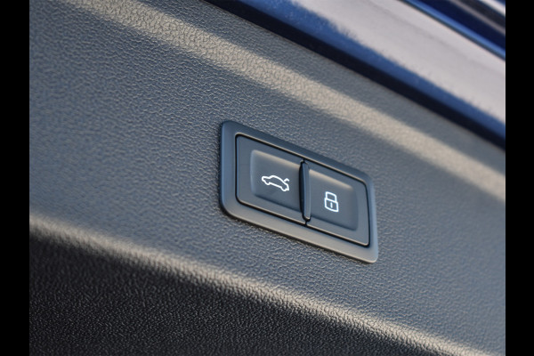Audi A3 Sportback 45 TFSI e S EDITION COMPETITION | PANORAMADAK | S-SEATS | ADAPTIVE CRUISE | SONOS SOUND | CAMERA | BLACK-OPTIC | AMBIA