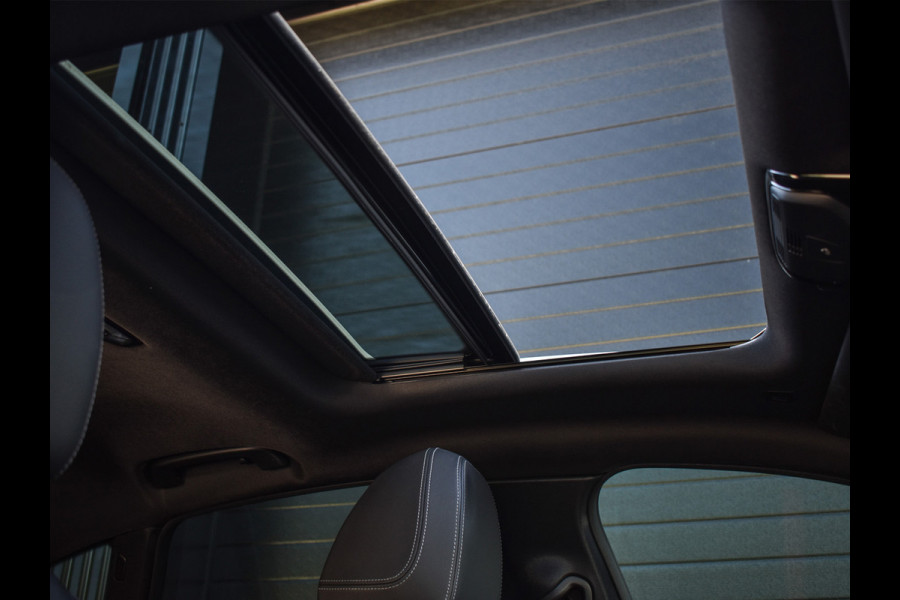 BMW i4 eDrive40 High EXECUTIVE 84 kWh | M-SPORT | SCHUIFDAK | SHADOW-LINE | NL- AUTO | CAMERA | HEAD-UP | TREKHAAK | MEMORY SEATS | AMB