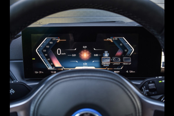 BMW i4 eDrive40 High EXECUTIVE 84 kWh | M-SPORT | SCHUIFDAK | SHADOW-LINE | NL- AUTO | CAMERA | HEAD-UP | TREKHAAK | MEMORY SEATS | AMB