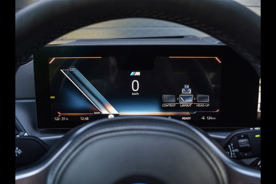 BMW i4 eDrive40 High EXECUTIVE 84 kWh | M-SPORT | SCHUIFDAK | SHADOW-LINE | NL- AUTO | CAMERA | HEAD-UP | TREKHAAK | MEMORY SEATS | AMB