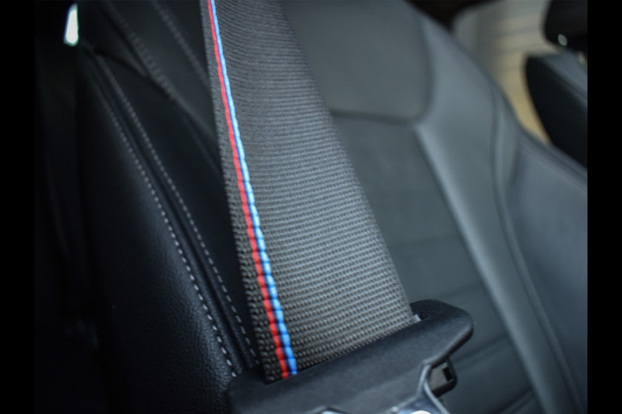 BMW i4 eDrive40 High EXECUTIVE 84 kWh | M-SPORT | SCHUIFDAK | SHADOW-LINE | NL- AUTO | CAMERA | HEAD-UP | TREKHAAK | MEMORY SEATS | AMB