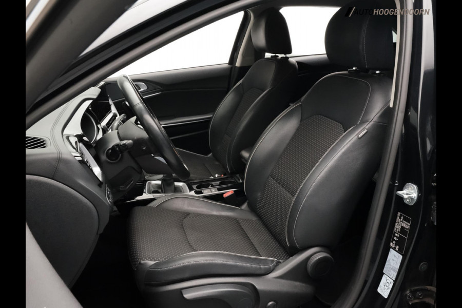 Kia Ceed 1.0 T-GDi DynamicPlusLine (APPLE CARPLAY,LED VERLICHTING,KEYLESS,CAMERA,STOEL-STUURVERWARMING,LM-VELGEN,TOPCONDITIE)