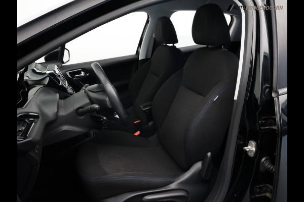 Peugeot 208 1.2 PureTech Signature Sport (APPLE CARPLAY,LED VERLICHTING,NAVIGATIE,CRUISE,PARKEERSENSOREN,LM-VELGEN,TOPCONDITIE)