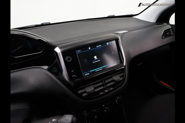 Peugeot 208 1.2 PureTech Signature Sport (APPLE CARPLAY,LED VERLICHTING,NAVIGATIE,CRUISE,PARKEERSENSOREN,LM-VELGEN,TOPCONDITIE)