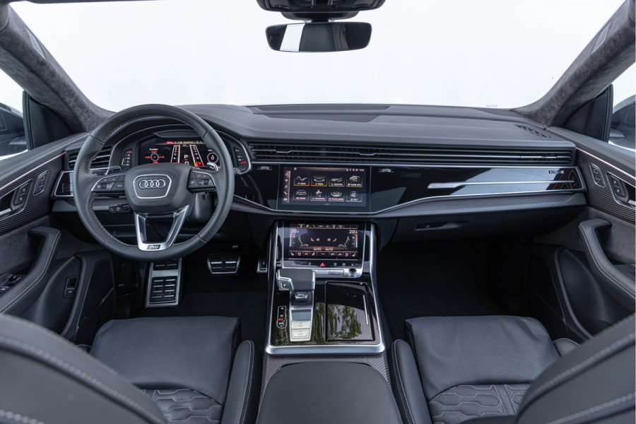 Audi RSQ8 4.0 TFSI 600pk Quattro Pano Keramisch Dynamic plus B&O Standkachel Carbon