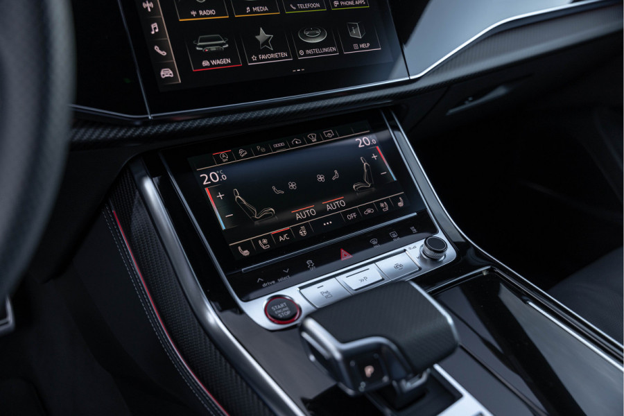 Audi RSQ8 4.0 TFSI 600pk Quattro Pano Keramisch Dynamic plus B&O Standkachel Carbon