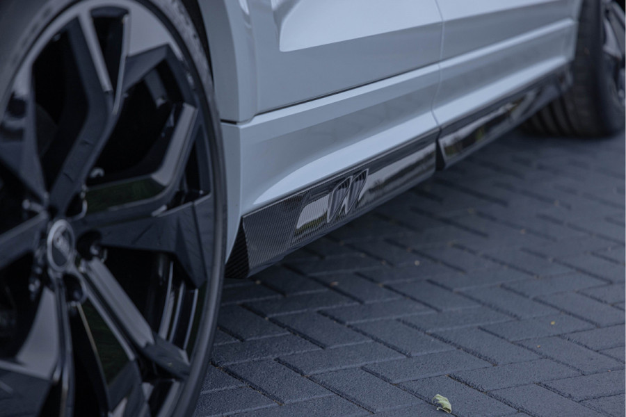 Audi RSQ8 4.0 TFSI 600pk Quattro Pano Keramisch Dynamic plus B&O Standkachel Carbon