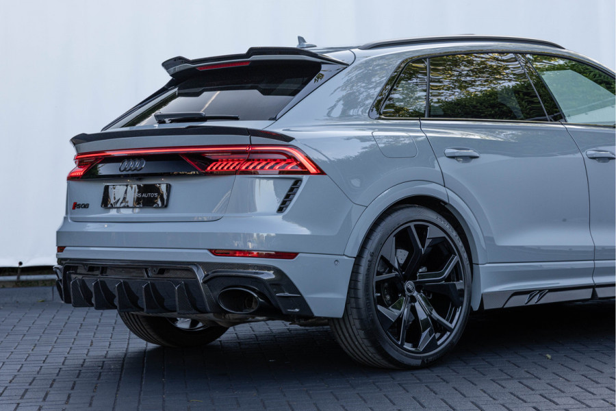 Audi RSQ8 4.0 TFSI 600pk Quattro Pano Keramisch Dynamic plus B&O Standkachel Carbon