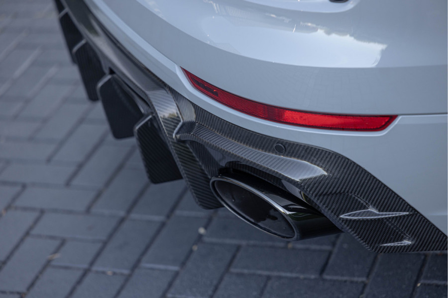 Audi RSQ8 4.0 TFSI 600pk Quattro Pano Keramisch Dynamic plus B&O Standkachel Carbon