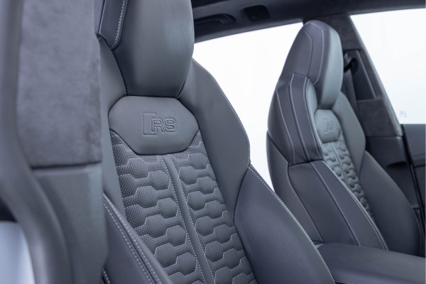 Audi RSQ8 4.0 TFSI 600pk Quattro Pano Keramisch Dynamic plus B&O Standkachel Carbon