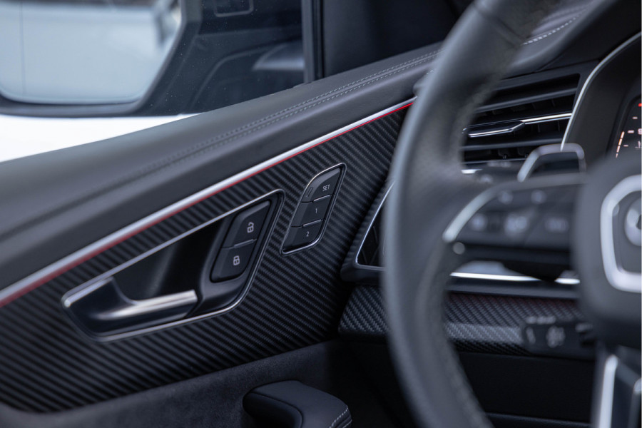 Audi RSQ8 4.0 TFSI 600pk Quattro Pano Keramisch Dynamic plus B&O Standkachel Carbon