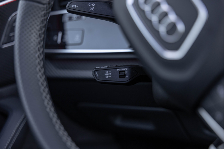 Audi RSQ8 4.0 TFSI 600pk Quattro Pano Keramisch Dynamic plus B&O Standkachel Carbon