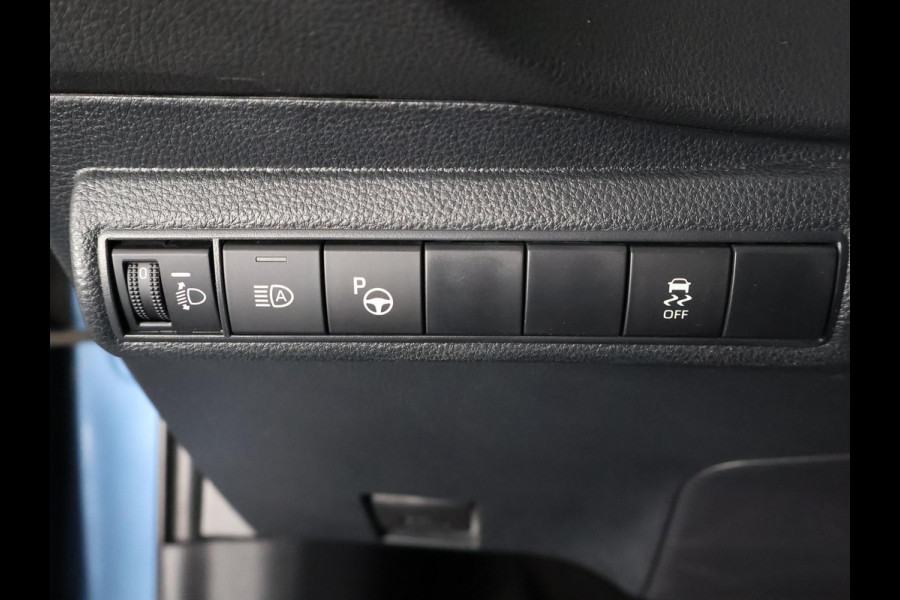 Toyota Corolla Touring Sports 1.8 HYBRID BUSINESS AUT. NAVI PDC V+A. CAMERA.LMV.APPLE/ANDROID GARANTIE TOT 6-2032 !