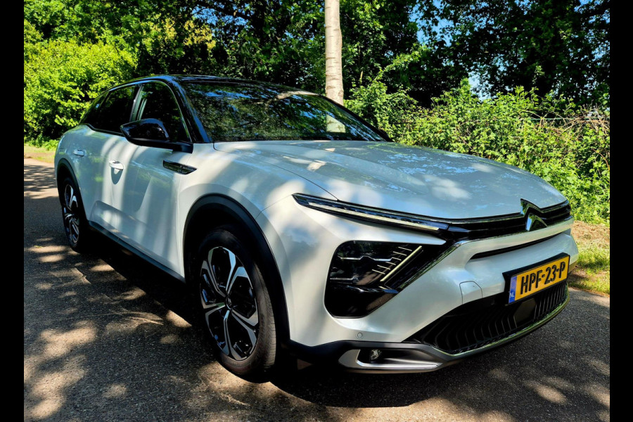 Citroën C5 X 1.6 Plug-in Hybrid 180 Plus / navi / camera / 225 pk
